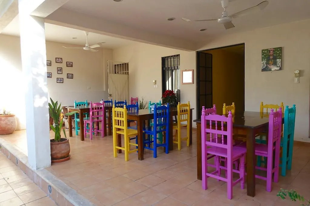 Hotel Aries Y Libra Merida Bed & Breakfast